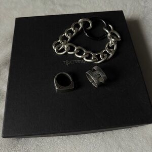 Tigerbite jewelry ring and bracelet